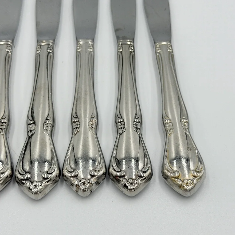 Oneidacraft Deluxe Chateau Dinner Knives Set of 8 Stainless Steel Flatware 8.5